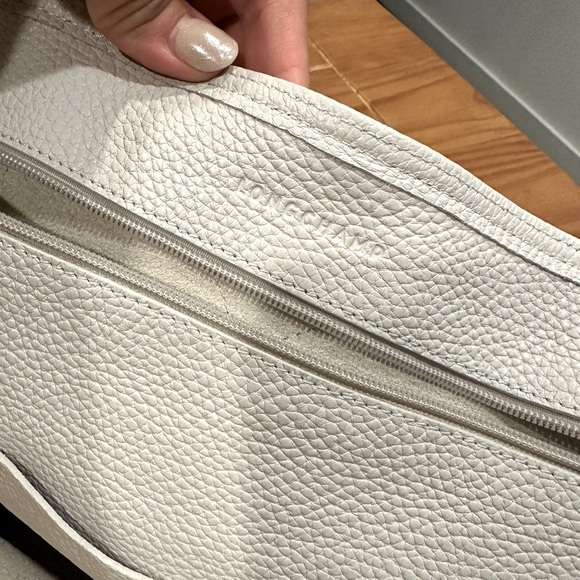 Longchamp Roseau Essential L Tote in White - Picture 4 of 7